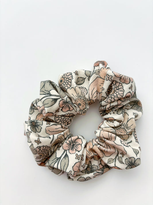 Vintage Floral Scrunchie