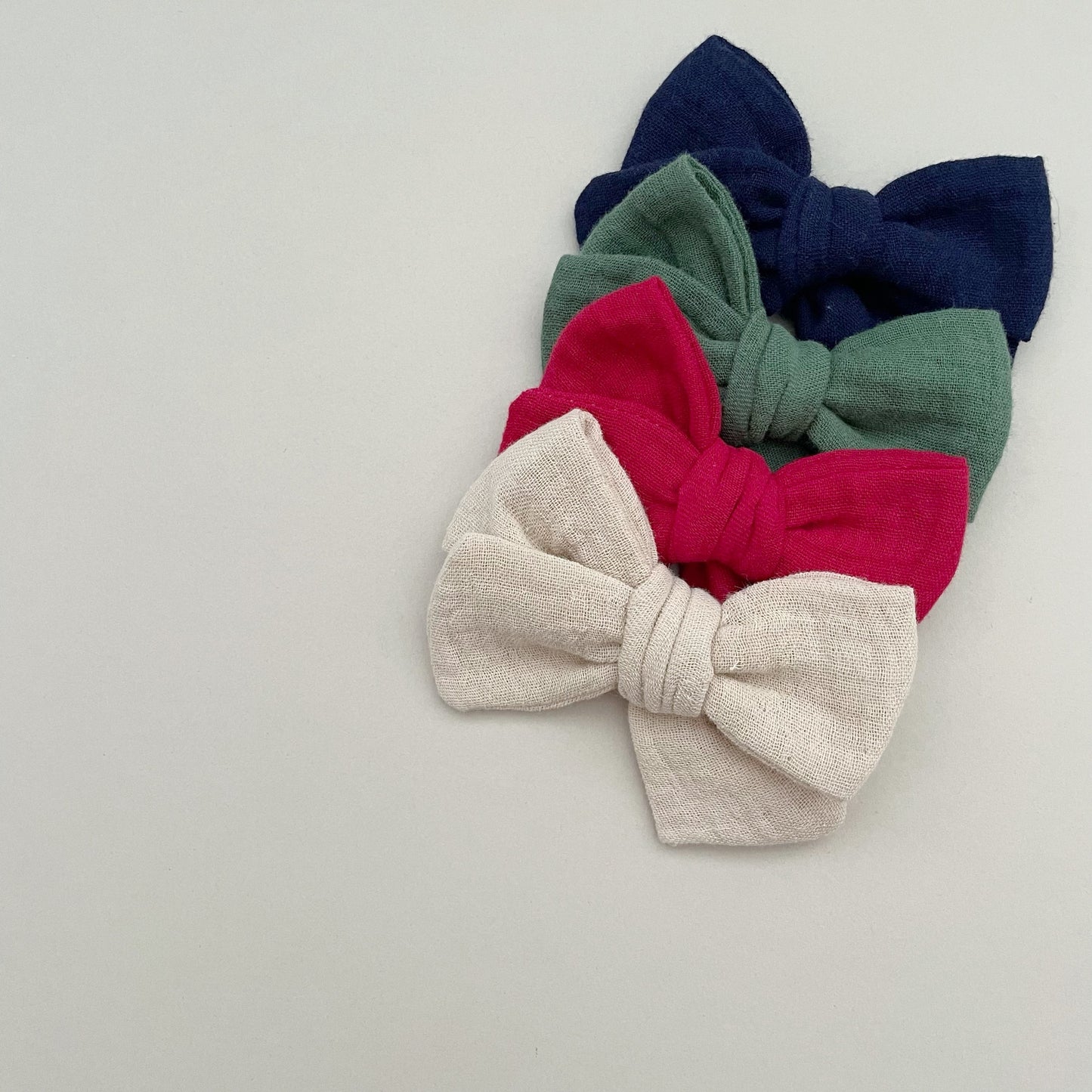 Green Hand Tied Hair Bow image 2